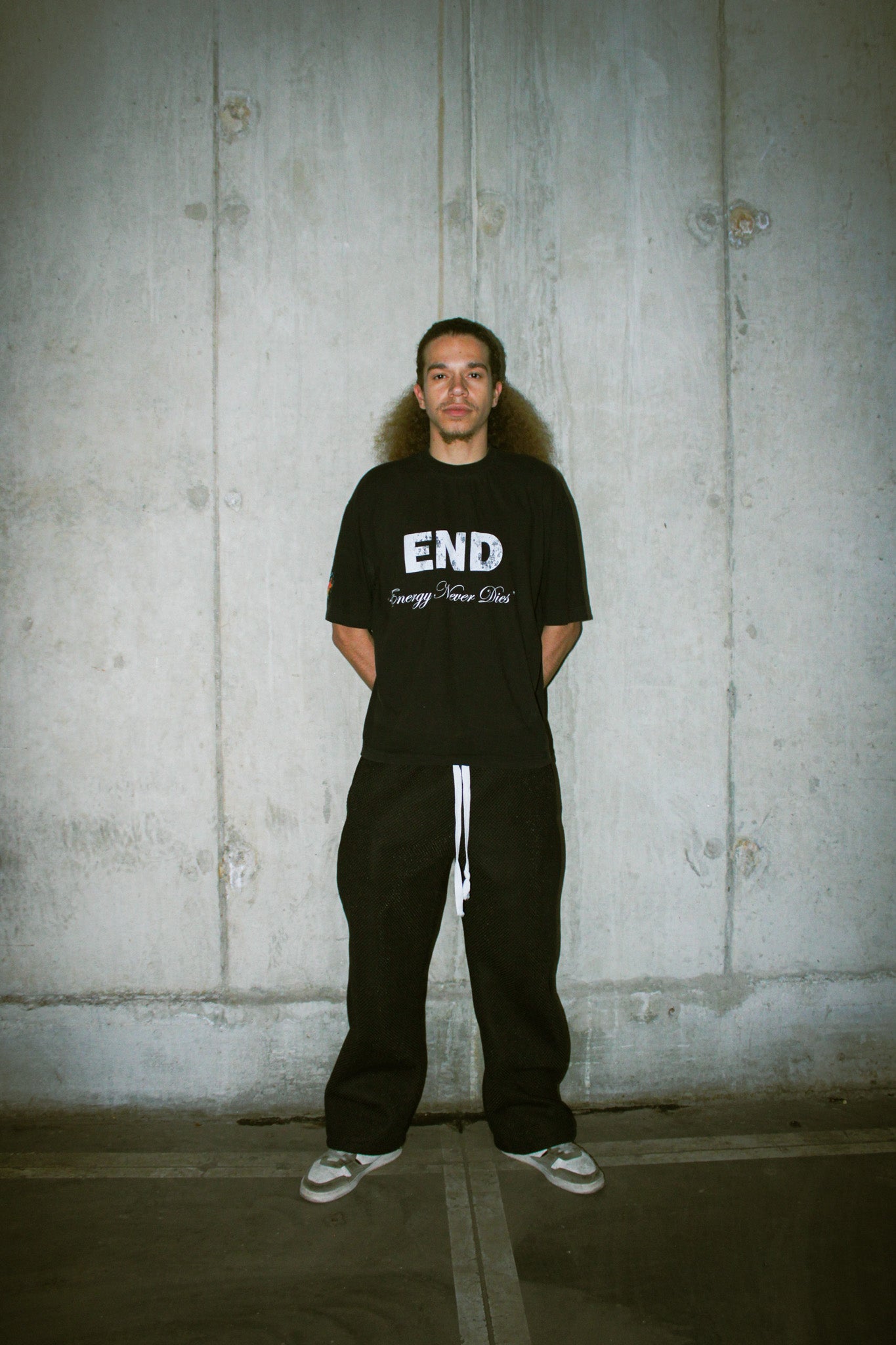 "END" sweatpants (black)